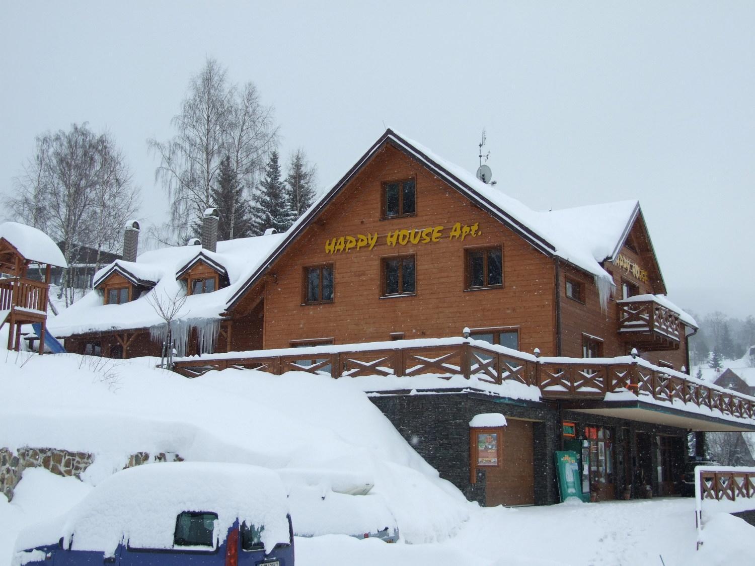 Happy House Apartments & Sauna Spindleruv Mlyn Exterior photo